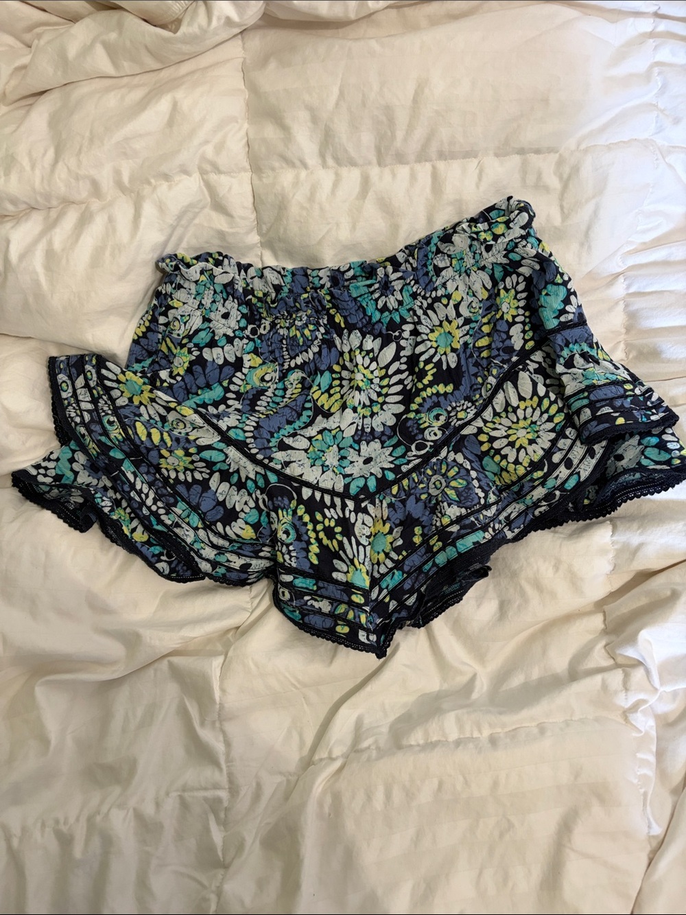 Aerie Floral Print Ruffle Hem Shorts in Navy, Teal, Lime